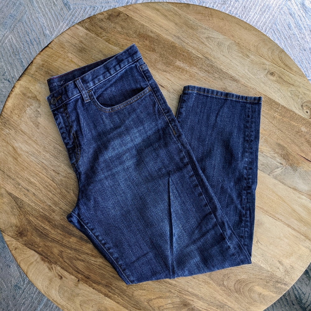 Banana Republic Boyfriend Jeans, Size W32